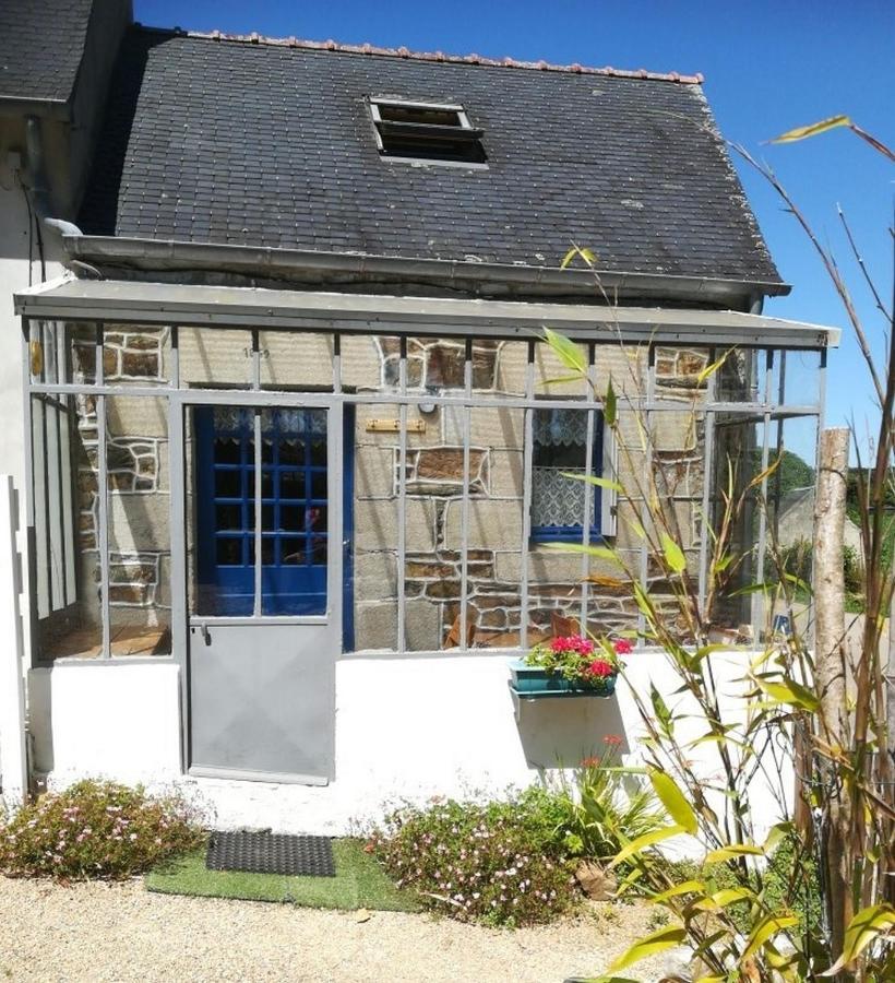 Petit gîte cocoon Ty Bihan Ar Feunteun Scrignac Extérieur photo